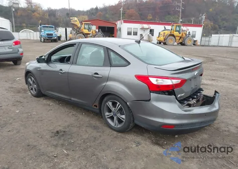 2014 Ford Focus Se from USA, damaged, VIN 1FADP3F28EL370468
